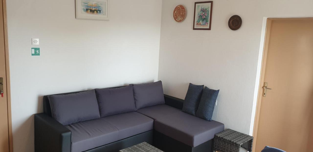 Appartement Oaza à Ražanac Extérieur photo