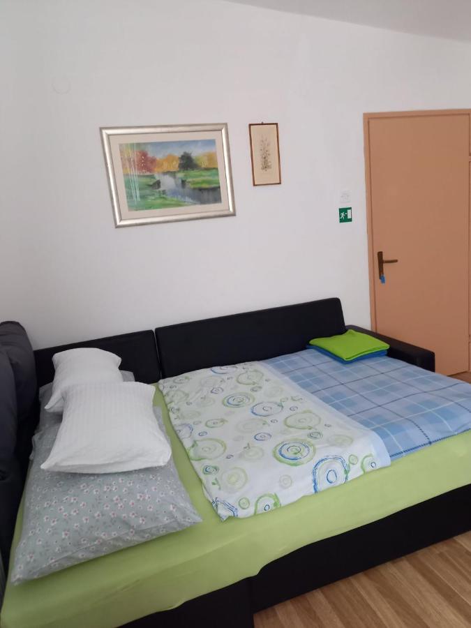 Appartement Oaza à Ražanac Extérieur photo