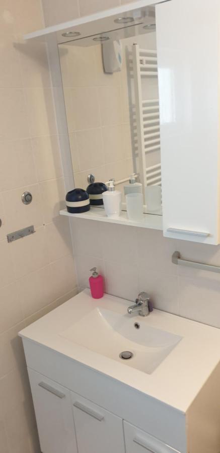 Appartement Oaza à Ražanac Extérieur photo